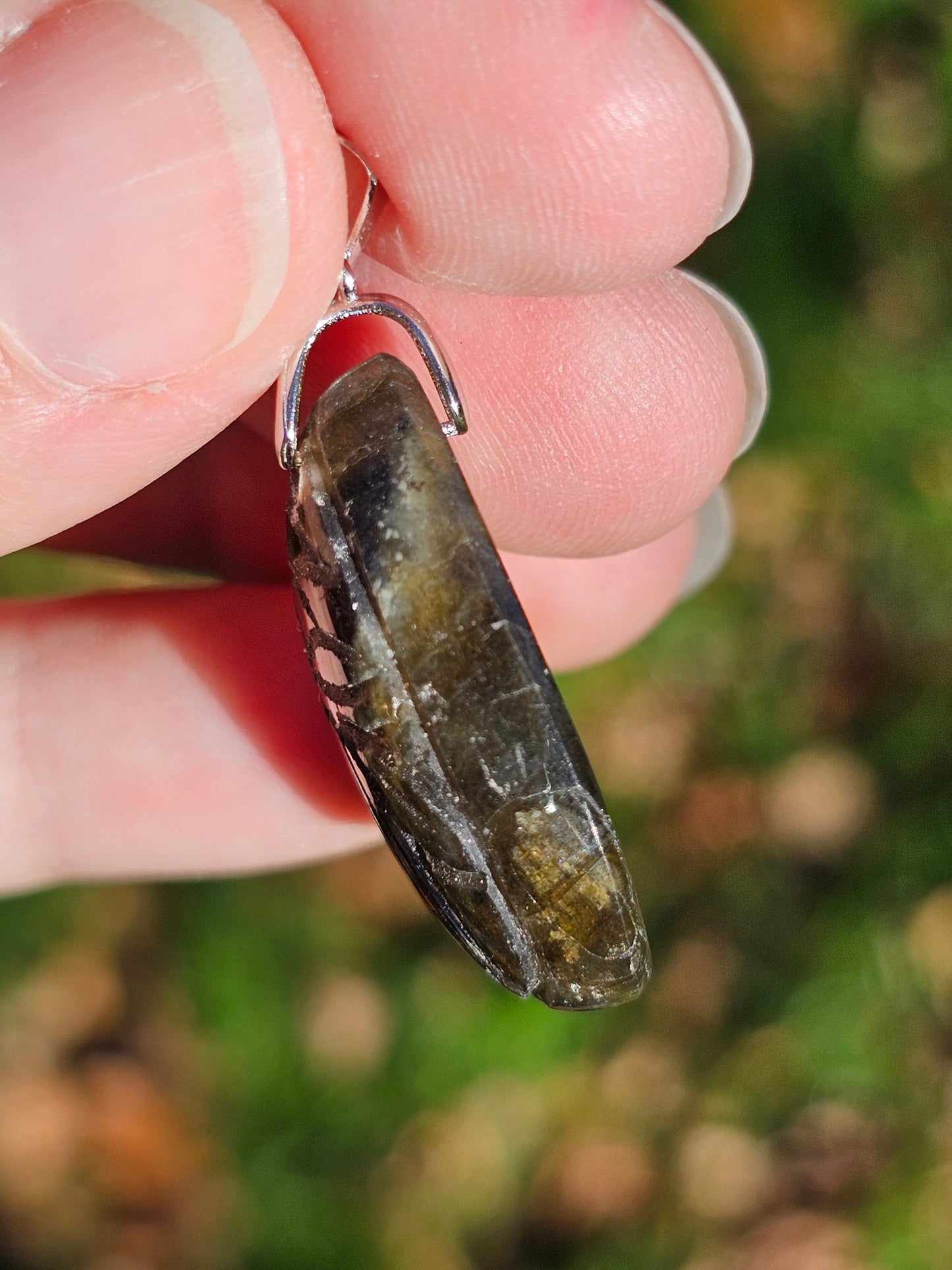 Pendentif Labradorite sculptée n°8