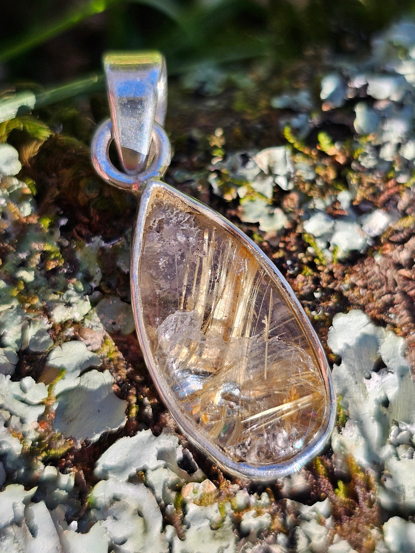 Pendentif en Rutile Hématite