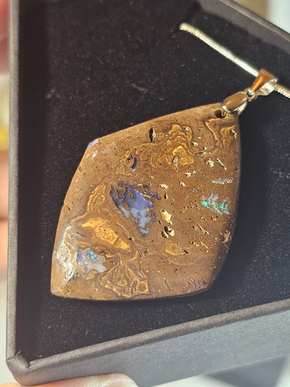 Pendentif en Opale boulder A