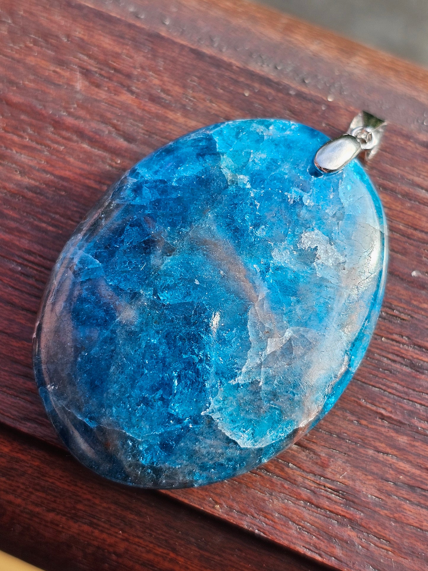 Pendentif en Apatite bleue B