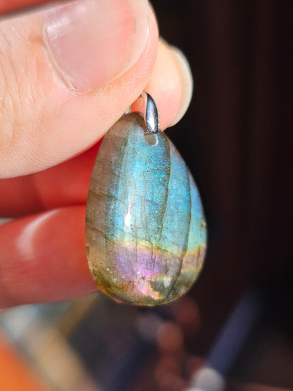 Pendentif en Labradorite L8