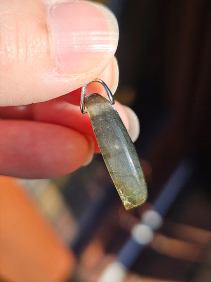 Pendentif en Labradorite L8