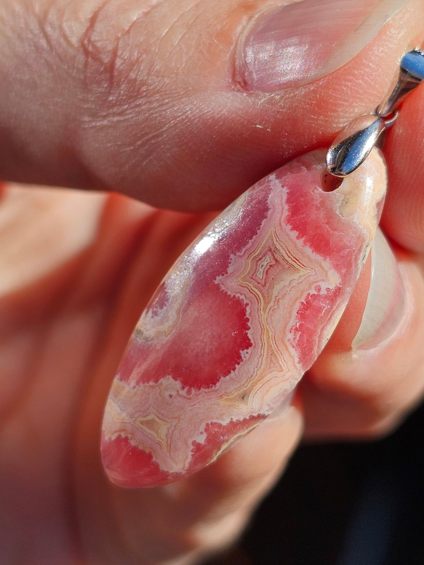 Magnifique pendentif en Rhodochrosite