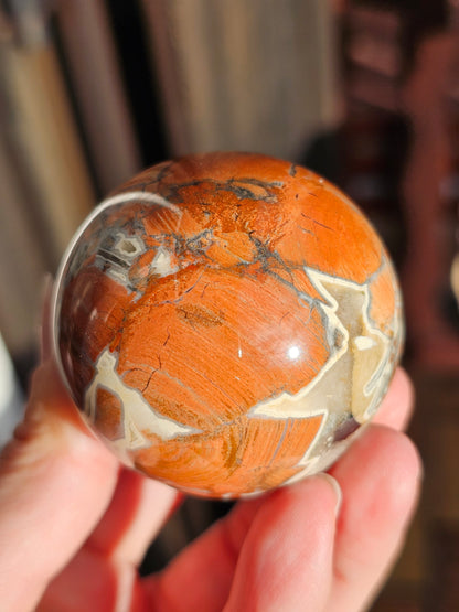 Sphère de Jaspe Breschia A