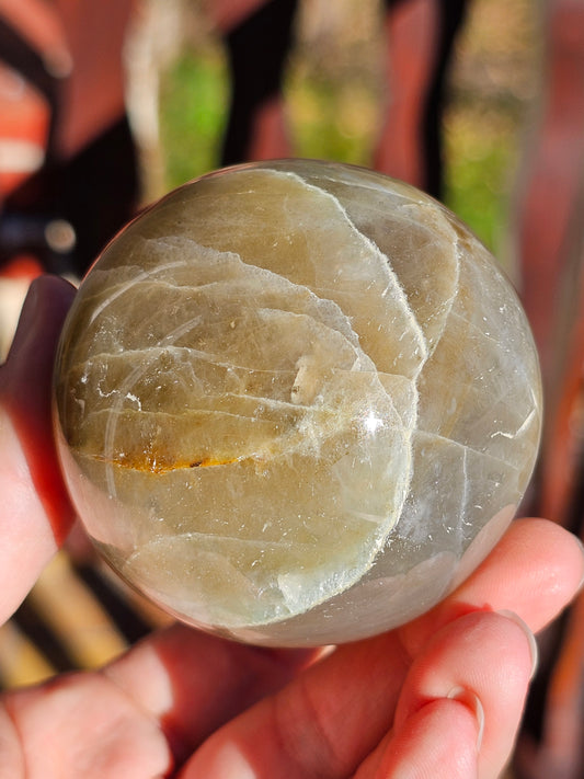 Grosse Sphère Garniérite (pierre de lune verte) GA6