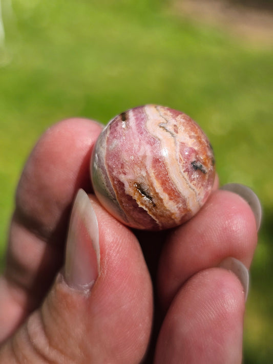 Petite sphère de Rhodochrosite RH9