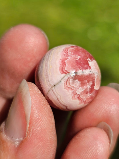 Petite sphère de Rhodochrosite RH12