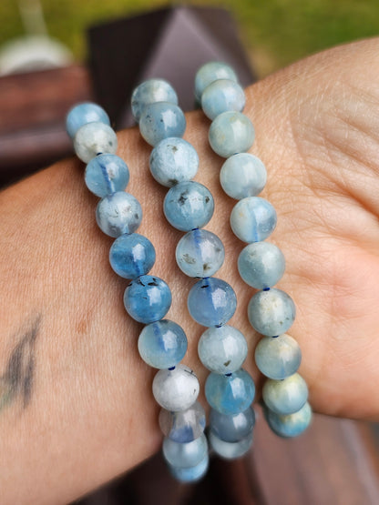 Bracelet Aigue-marine avec inclusions de tourmaline