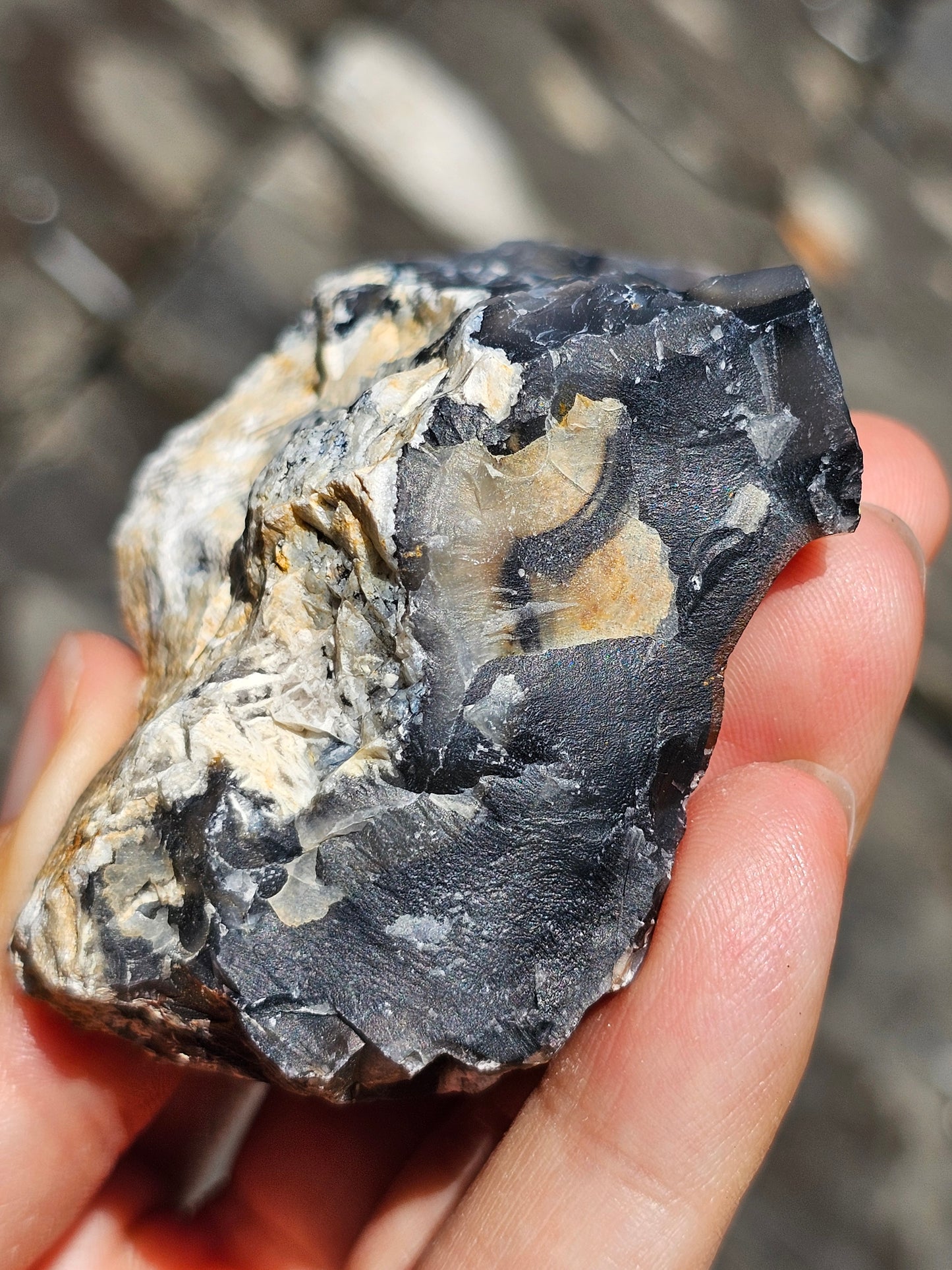 Agate volcan brute (à choisir)