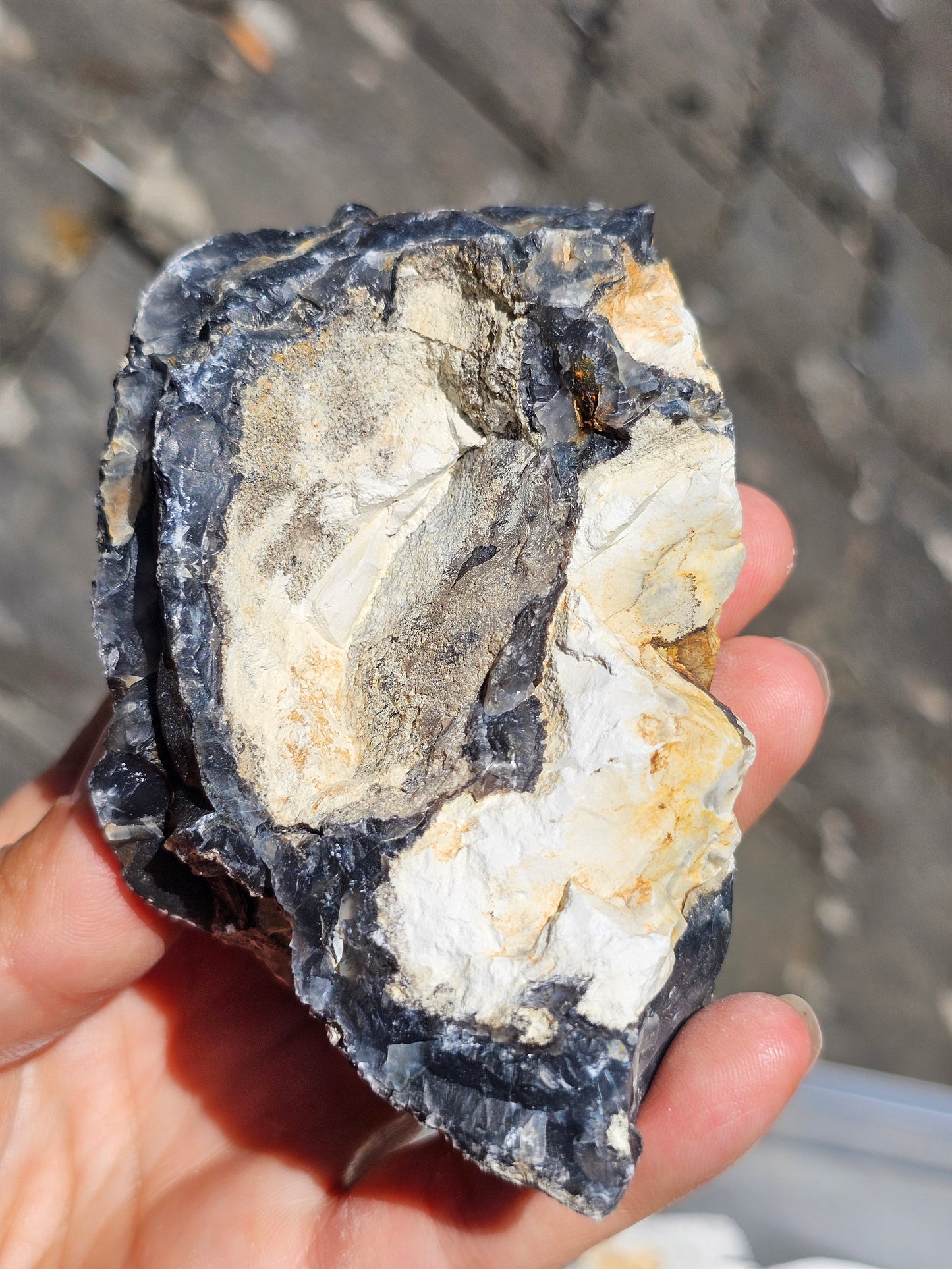 Agate volcan brute (à choisir)
