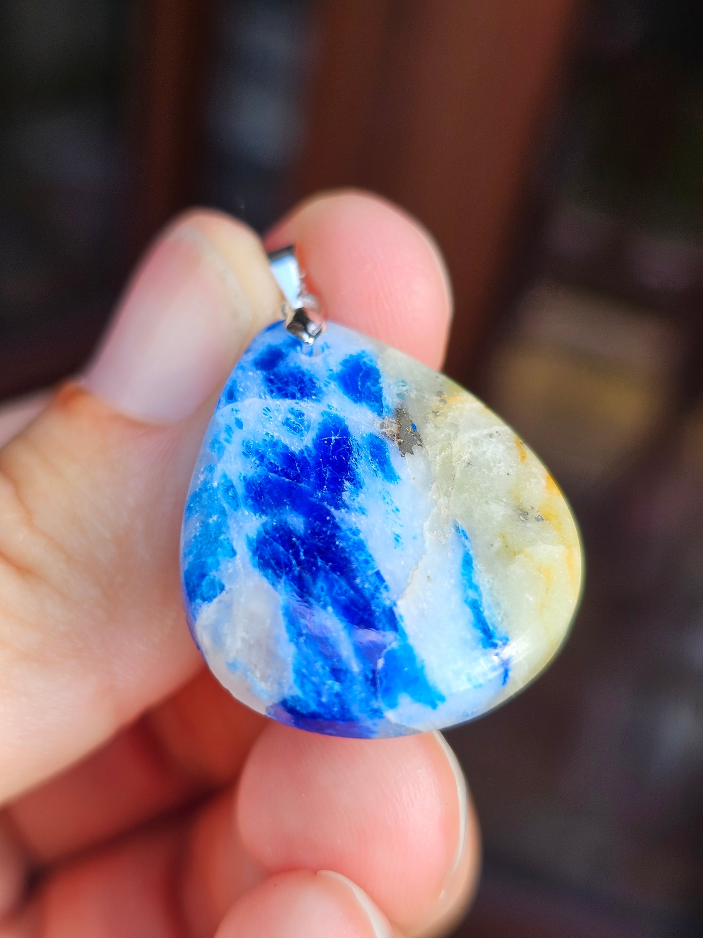Pendentif Afghanite n°4 (réactif uv)