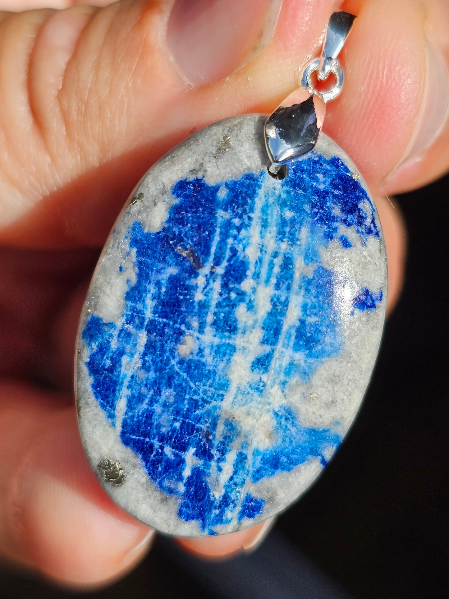 Pendentif Afghanite n°7 (réactif uv)