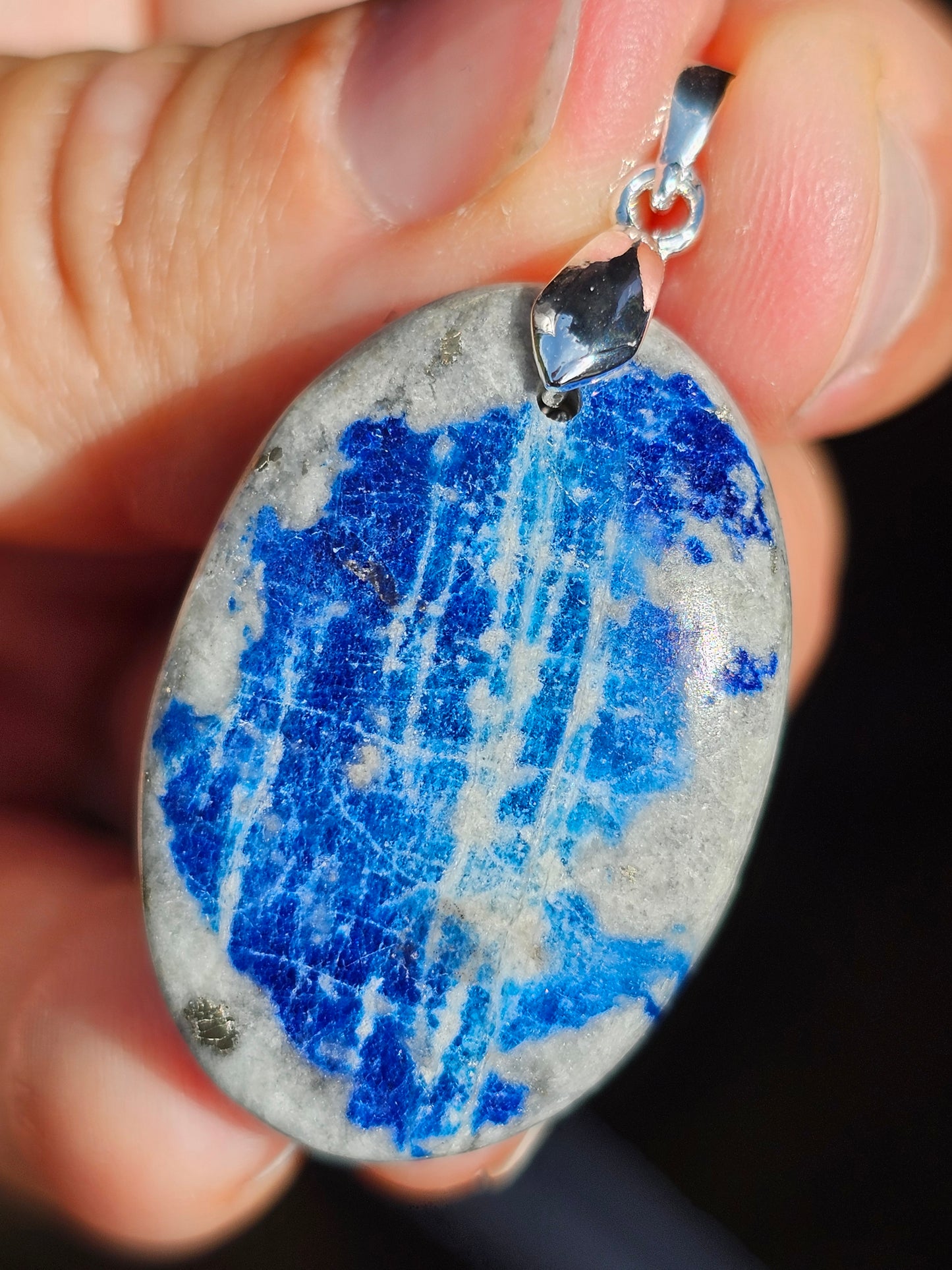 Pendentif Afghanite n°7 (réactif uv)