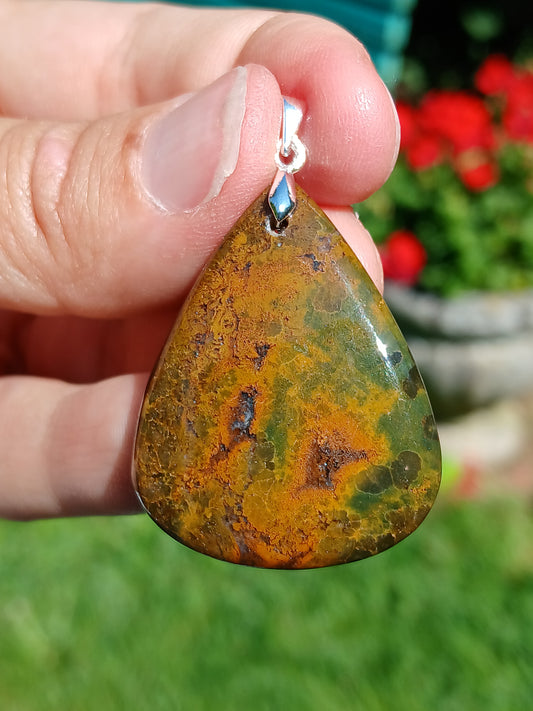 Pendentif Jaspe orbiculaire E