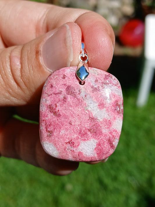 Pendentif Thulite n°9