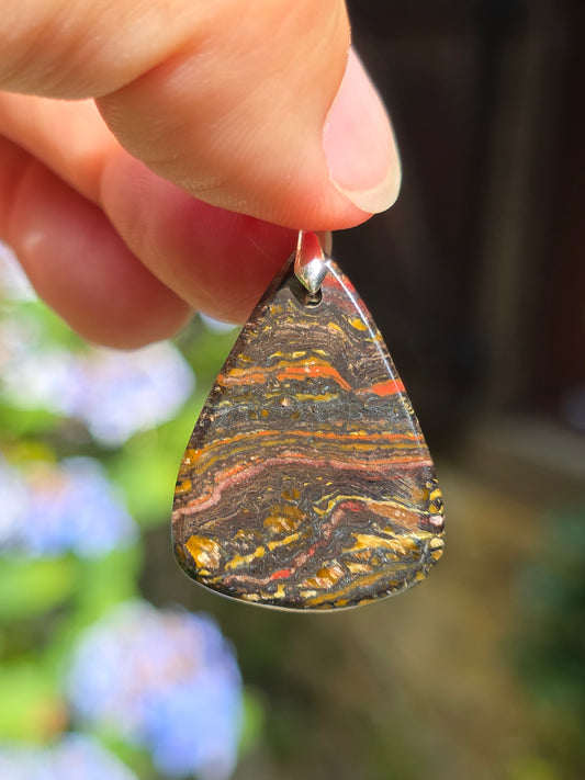 Pendentif Œil de fer (hématite, Jaspe rouge, Œil de tigre) n°8