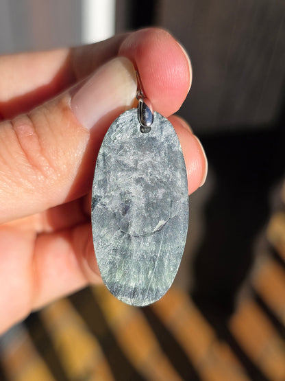 Pendentif en Séraphinite de Russie