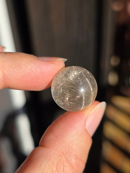 Mini sphère Quartz rutile A