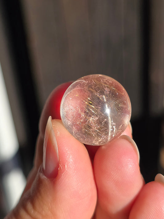 Mini sphère Quartz rutile B
