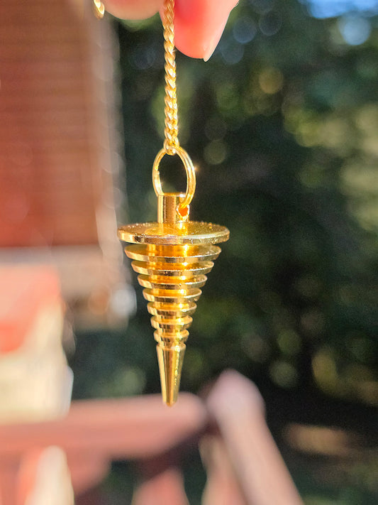 Pendule isis conique