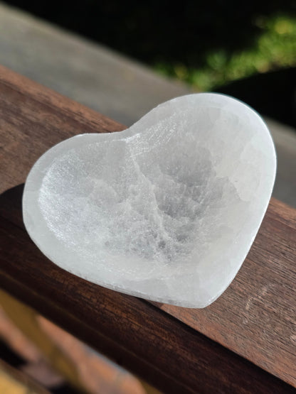 Petit bol cœur Sélénite