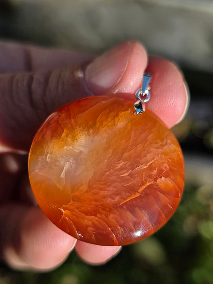 Pendentif rond en Cornaline (à choisir)