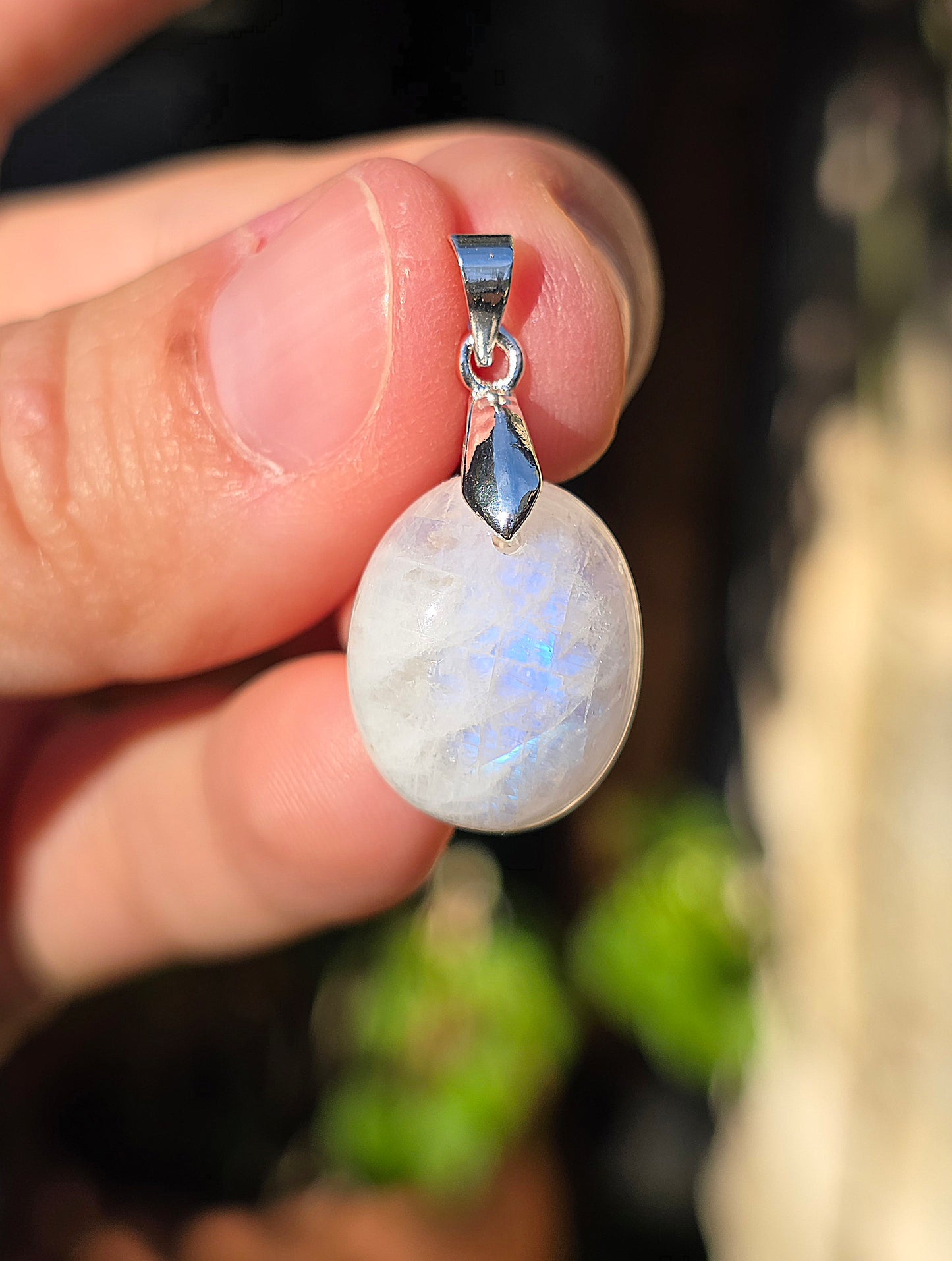 Pendentif Labradorite blanche (à choisir)
