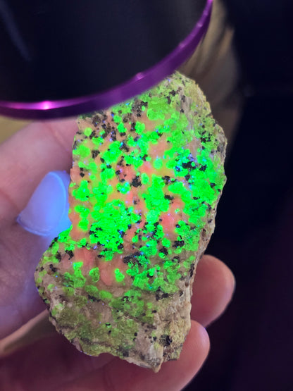 Willemite, Calcite et Franklinite n°9