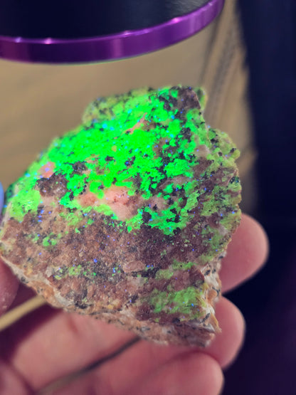 Willemite, Calcite et Franklinite n°3