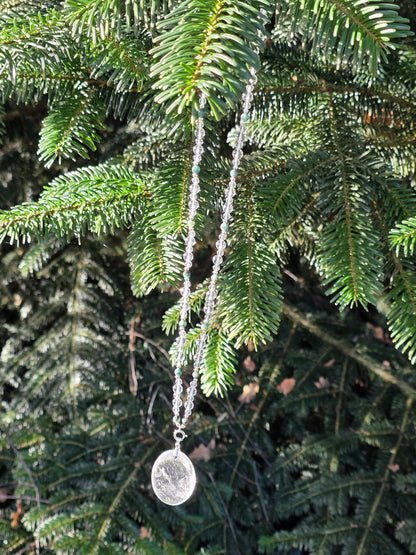 Collier Mala "Emeraude solaire"