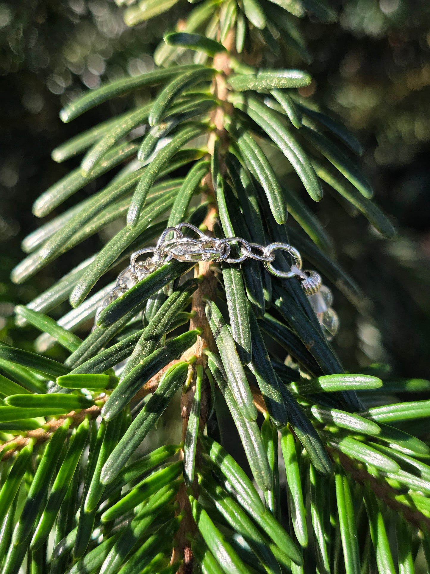 Collier Mala "Emeraude solaire"