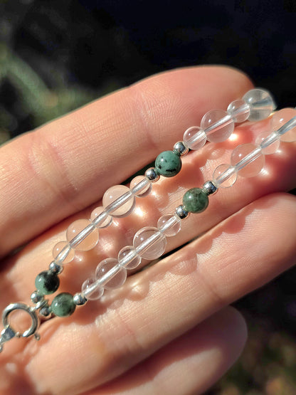 Collier Mala "Emeraude solaire"