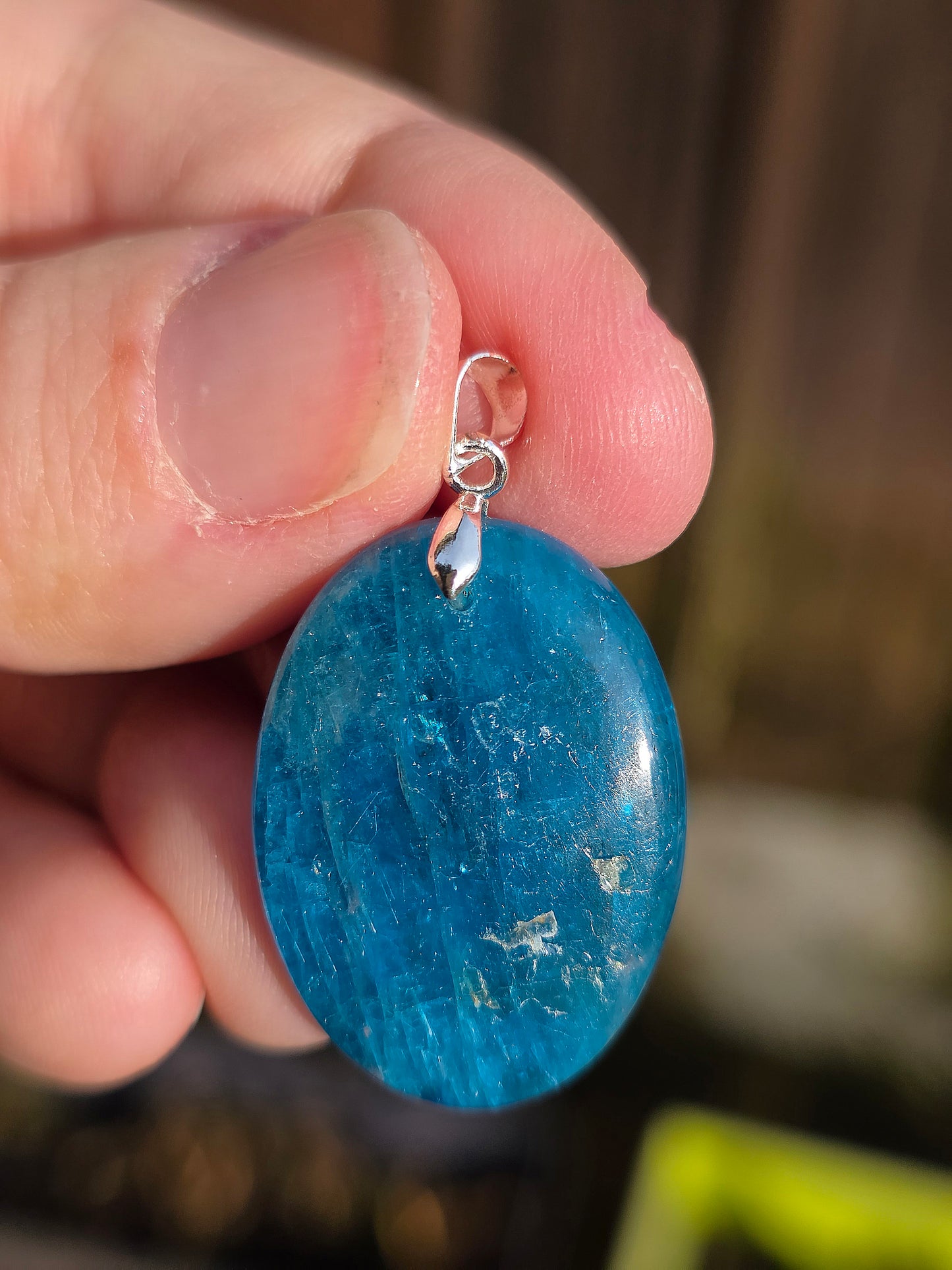 Pendentif en Apatite bleue (à choisir)