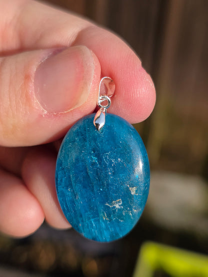 Pendentif en Apatite bleue (à choisir)