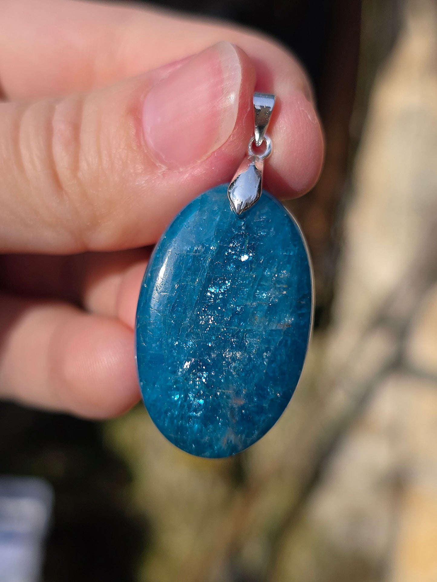 Pendentif en Apatite bleue (à choisir)