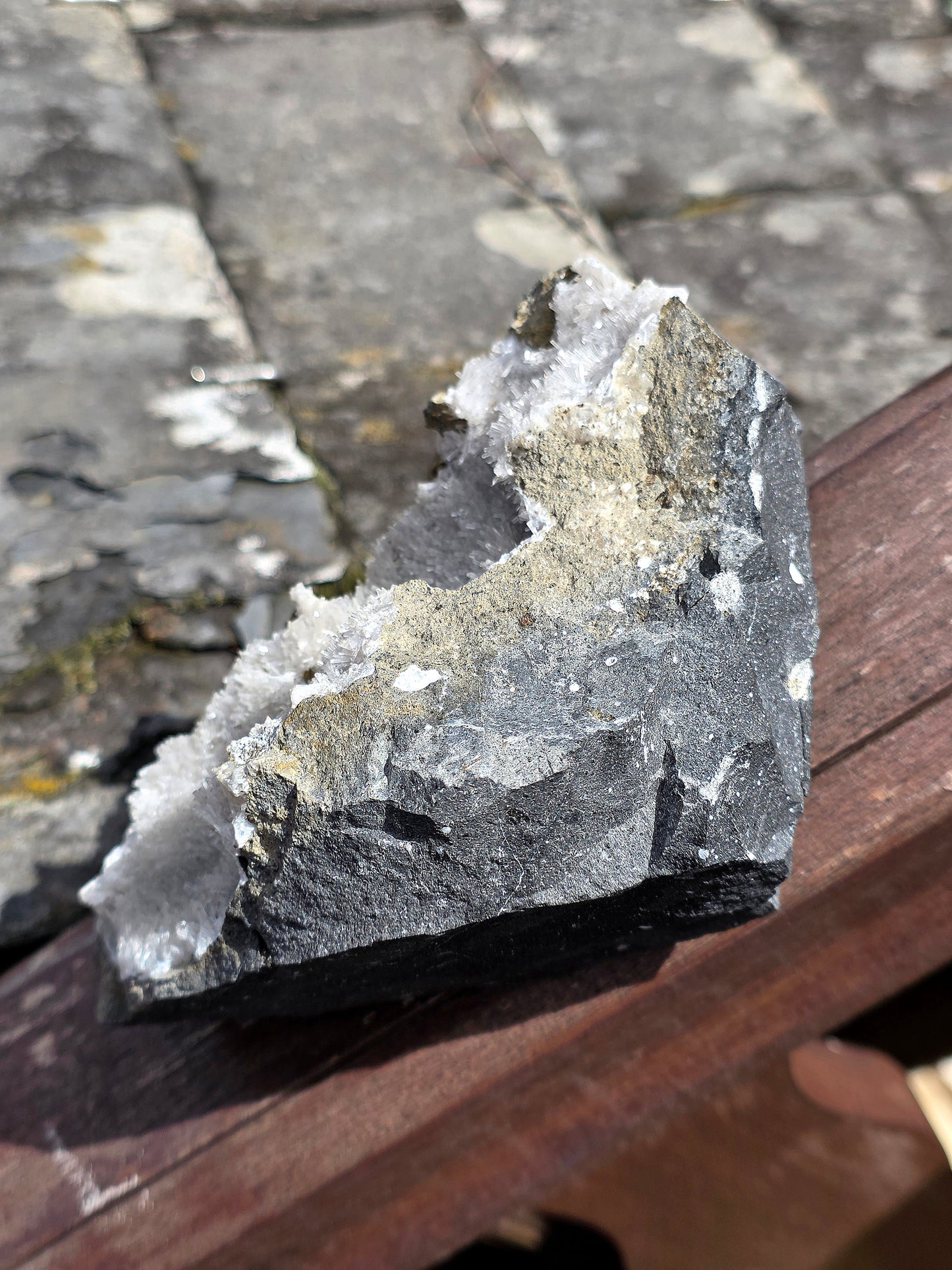 Natrolite brute française