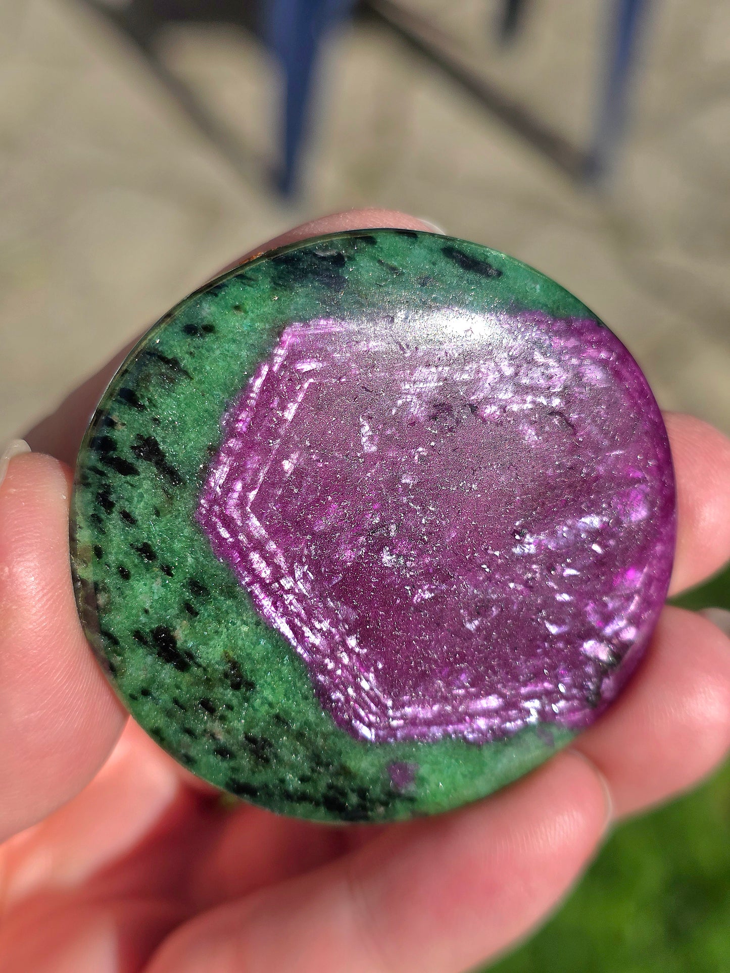 cabochon Zoïsite à Rubis de Tanzanie