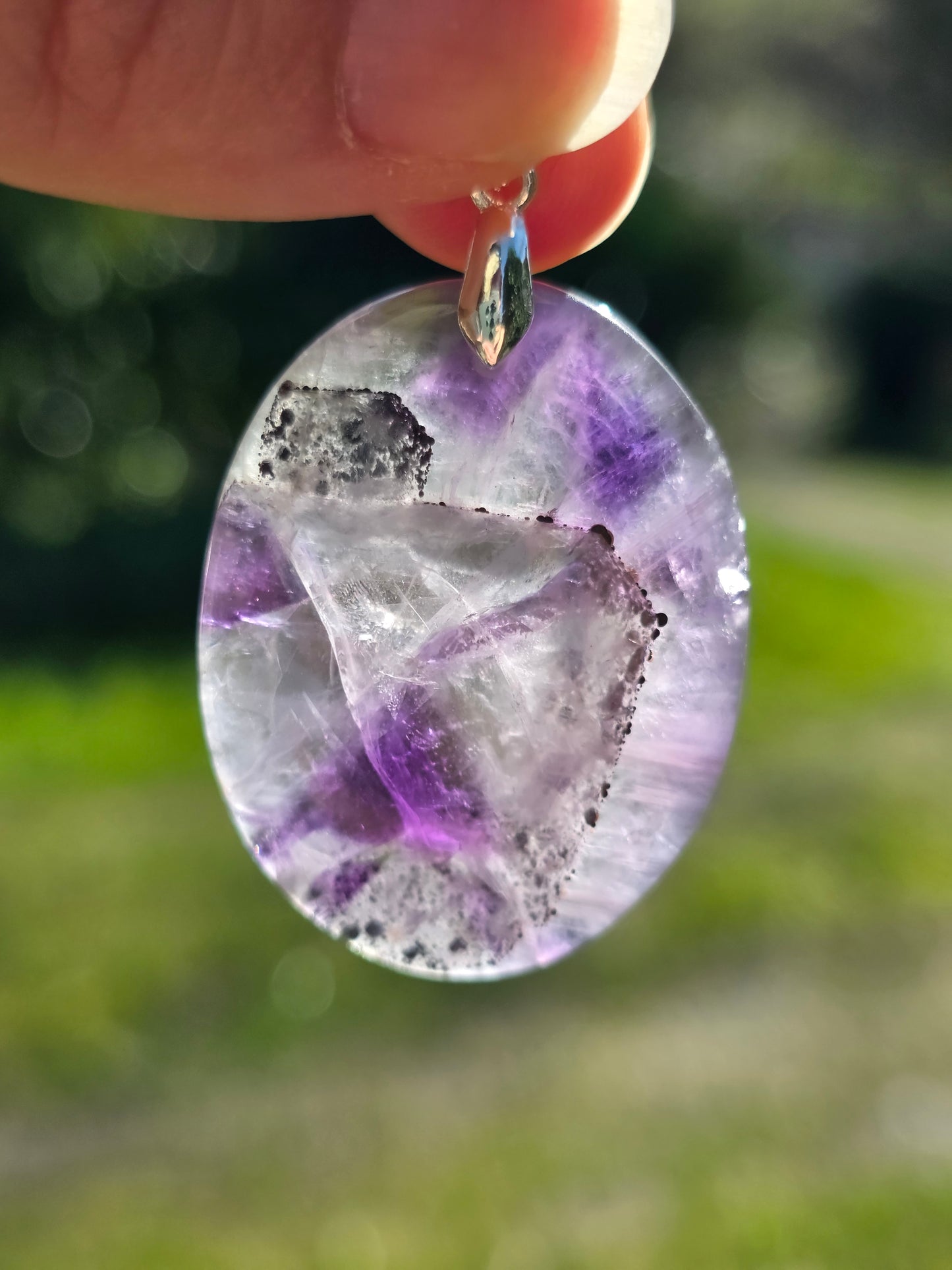 pendentif en Améthyste zonée et étoilée