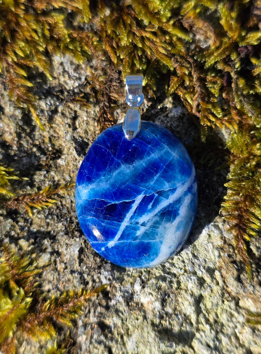 pendentif en Afghanite réactive UV