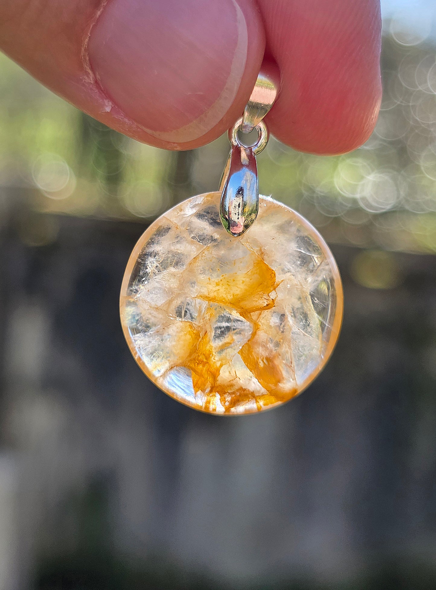 pendentif en Quartz hématoïde jaune golden healer