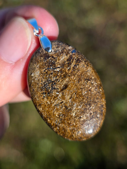 pendentif en Bronzite