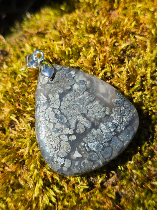 superbe pendentif en Marcassite