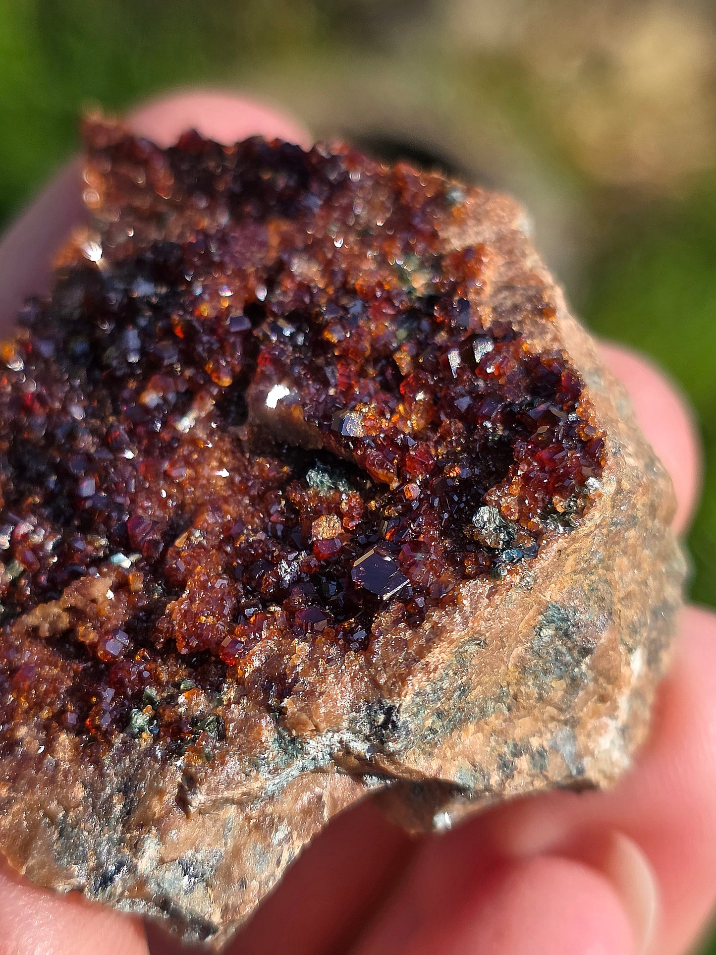 Grenat Hessonite brut d'Italie