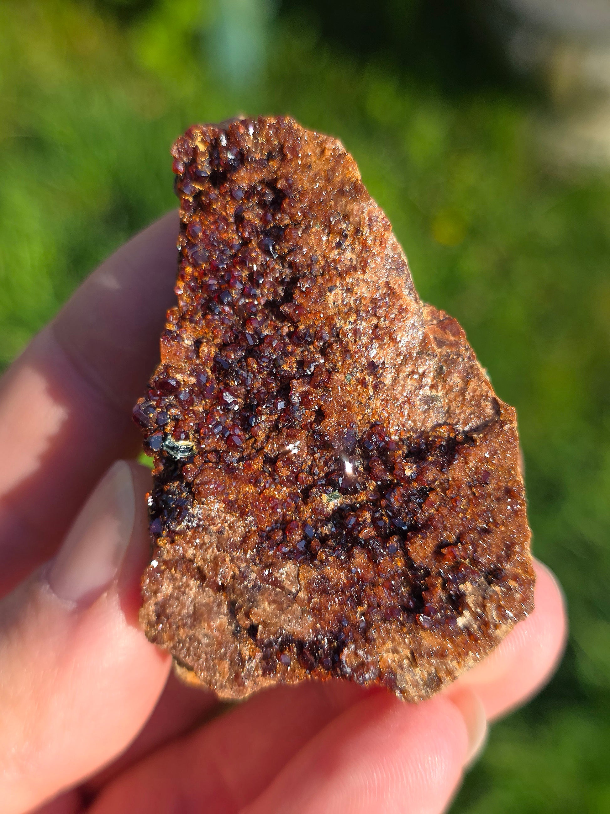  Grenat Hessonite brut Italie avec Pyrite
