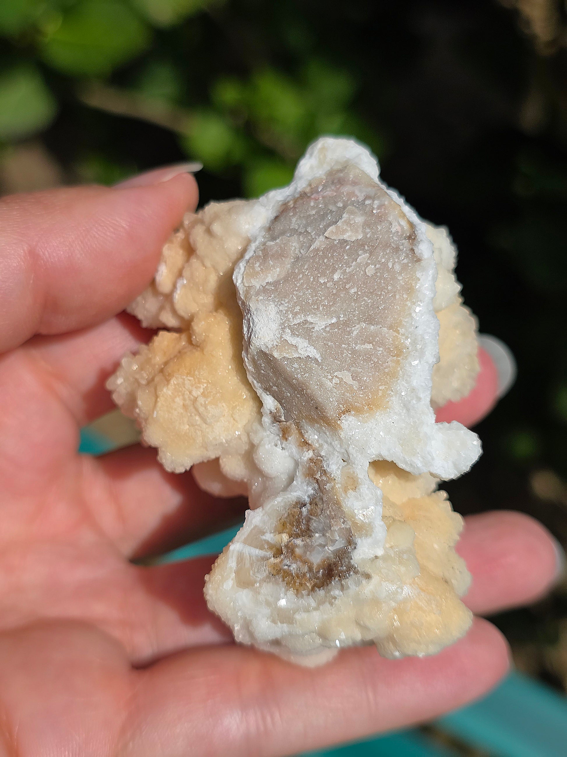 Aragonite botryoïdale cristallisée du Maroc