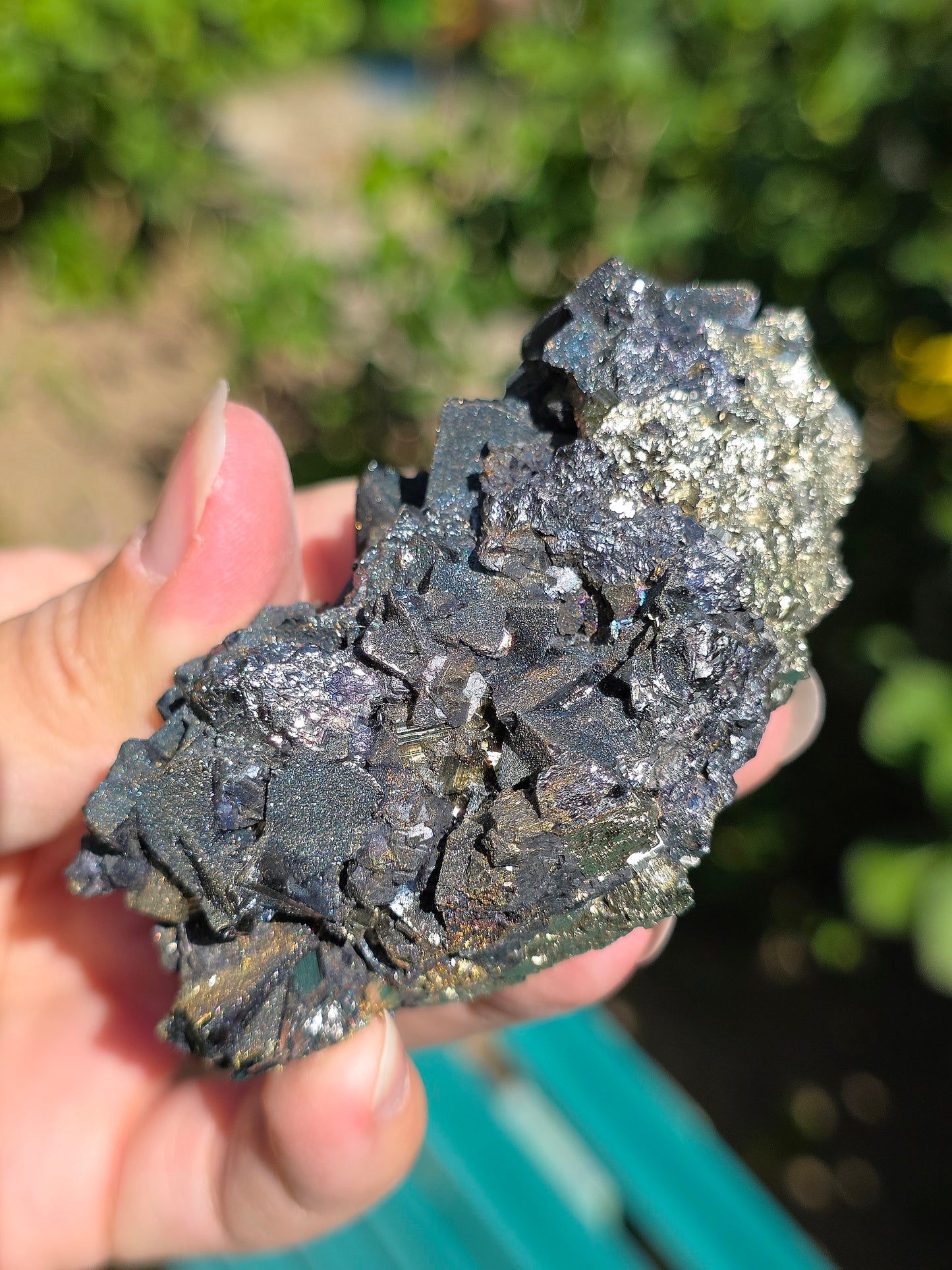 Tétraédrite sur Pyrite brute du Pérou