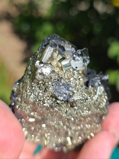 Tétraédrite sur Pyrite brute du Pérou