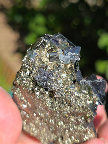 Tétraédrite sur Pyrite brute du Pérou