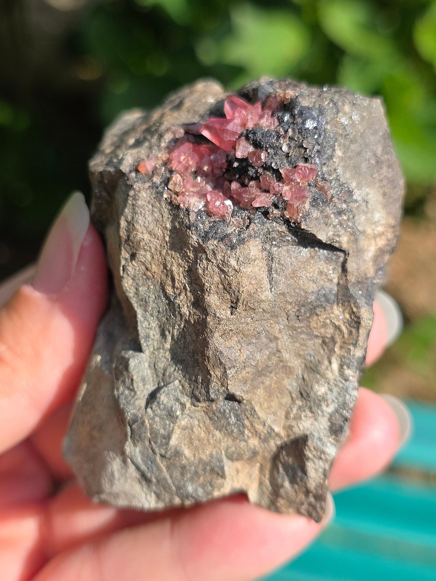 Grosse Rhodochrosite brute et naturelle d'Argentine