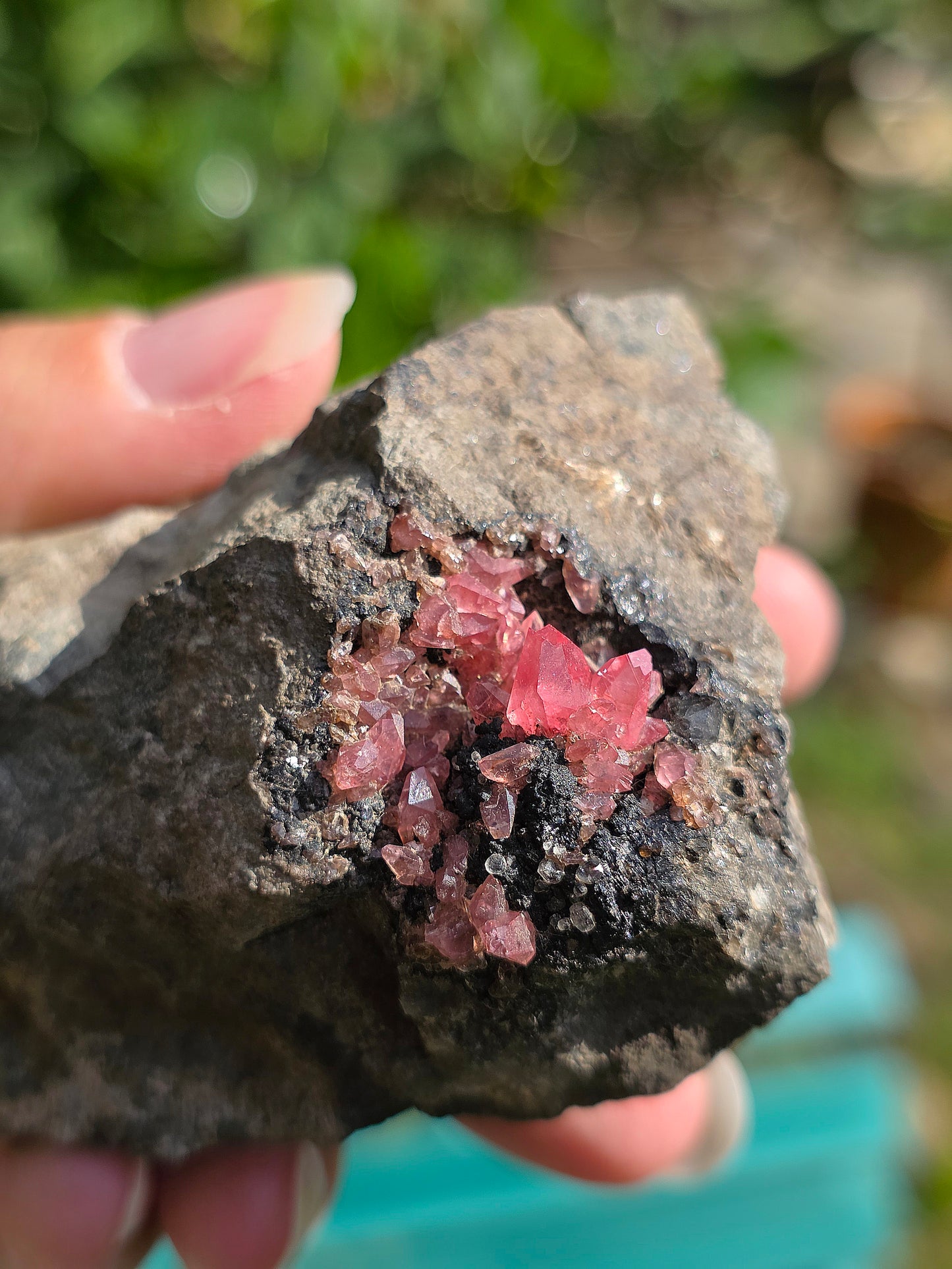 Grosse Rhodochrosite brute et naturelle d'Argentine